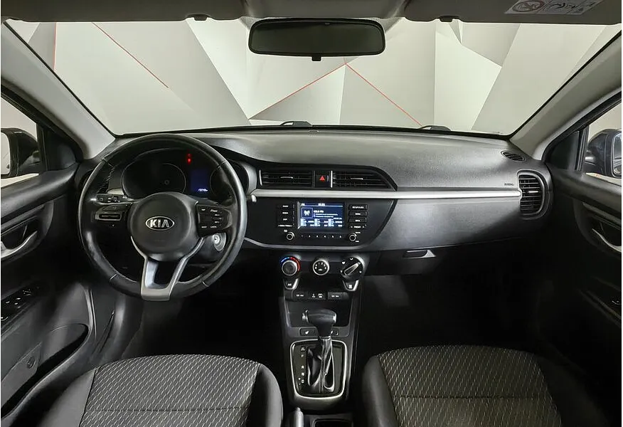 Kia Rio 1.6 AT (123 л.с.) Черный в АВИЛОН. Слайд №12 Kia Rio 1.6 AT (123 л.с.) Черный в АВИЛОН. Слайд №12