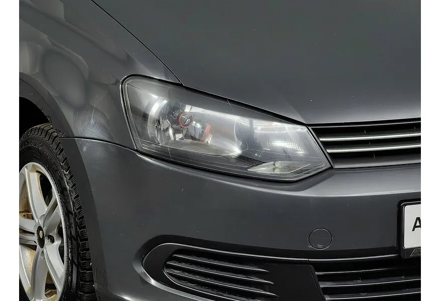 Volkswagen Polo 1.6 MPI MT (110 л.с.) Trendline Серый в АВИЛОН. Слайд №10