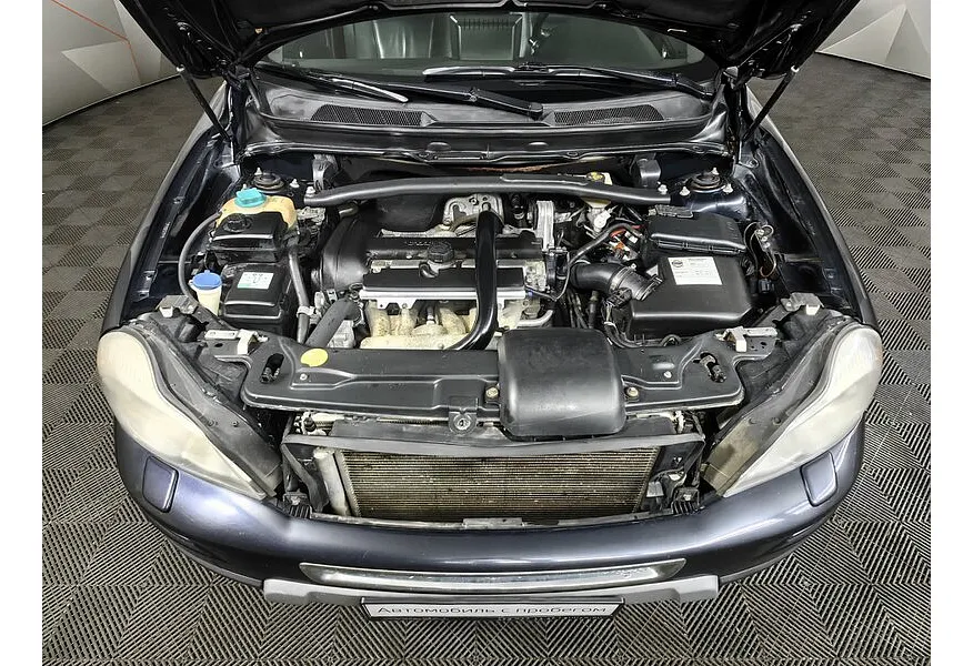 Volvo XC90 2.5 T5 Geartronic AWD (5 мест) (210 л.с.) Синий в АВИЛОН. Слайд №10