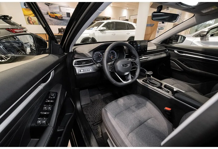 АВИЛОН - Geely Emgrand 1.5 AT 2WD (122 л.с.) Luxury Белый - slide 5