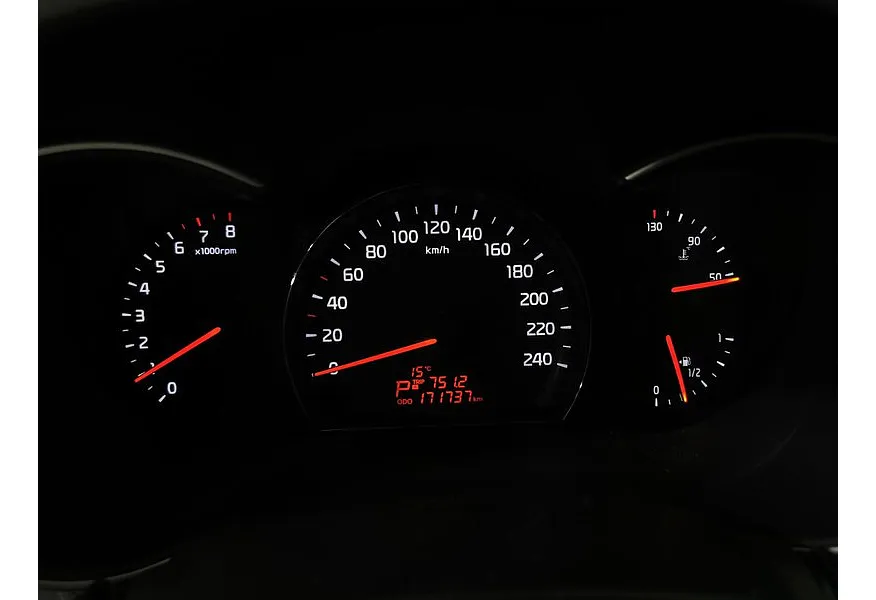 Kia Sorento 2.4 AT 4WD (175 л.с.) Luxe Бежевый в АВИЛОН. Слайд №18