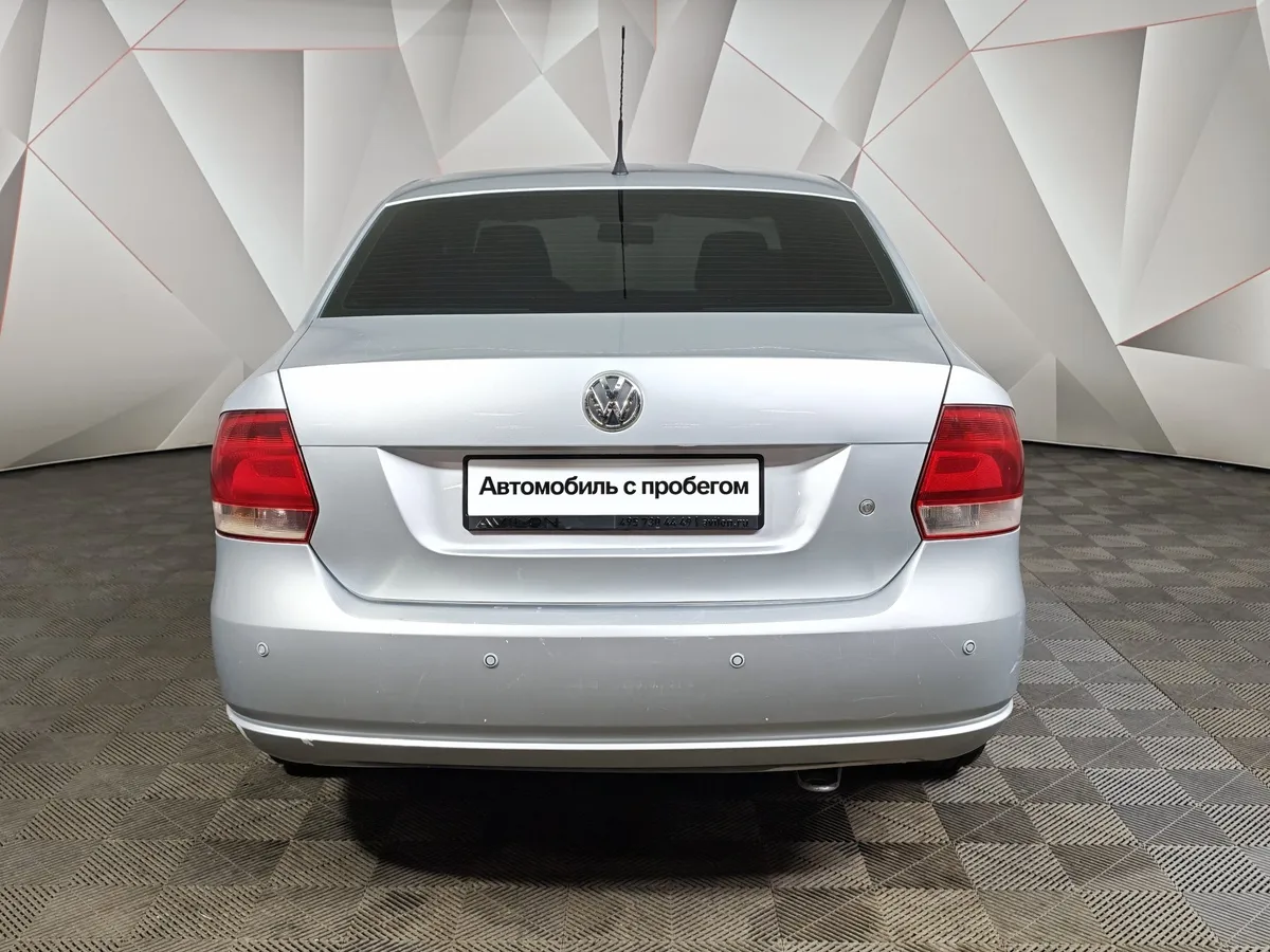 Volkswagen Polo 1.6 Tiptronic (105 л.с.) Comfortline Серебристый в АВИЛОН. Слайд №8