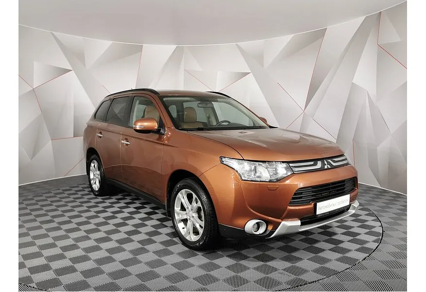 LIVE. Слайд №2