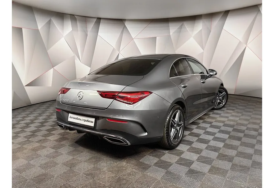 Mercedes-Benz CLA 200 7G-DCT (150 л.с.) Sport Серый в АВИЛОН. Слайд №2