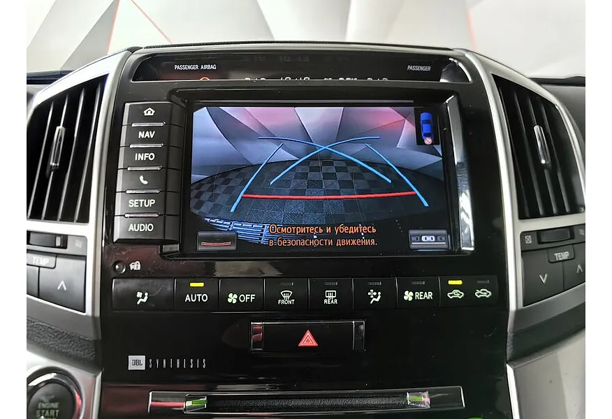 Toyota Land Cruiser 4.5 Twin-Turbo D AT 4WD (5 мест) (235 л.с.) Престиж Черный в АВИЛОН. Слайд №21