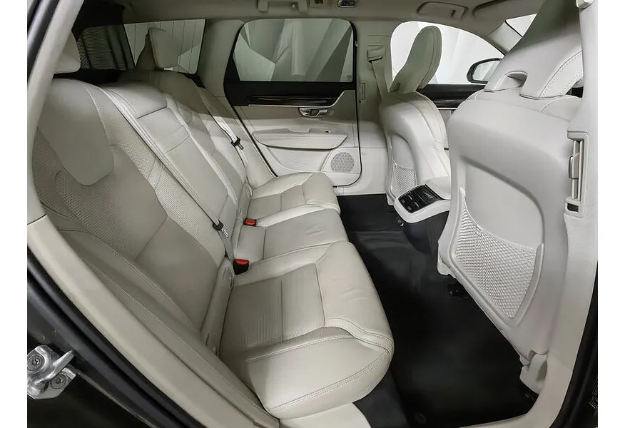 Volvo V90 2.0d AT 4WD (235 л.с.) Серый в АВИЛОН. Слайд №16