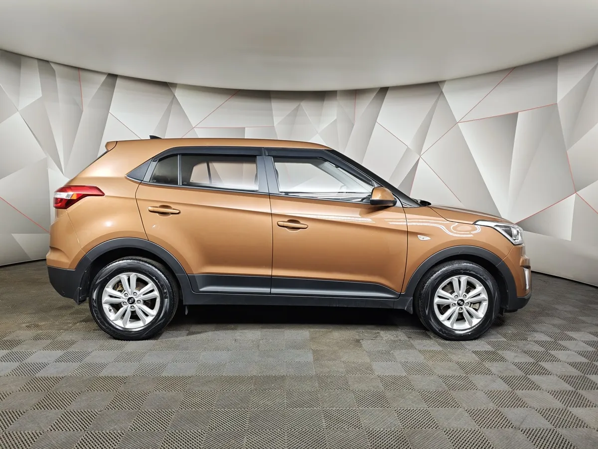Hyundai Creta 1.6 MT AWD (121 л.с.) Comfort Коричневый в АВИЛОН. Слайд №6