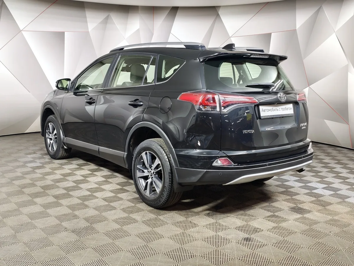 Toyota RAV4 2.0 CVT AWD (146 л.с.) Классик Черный в АВИЛОН. Слайд №4