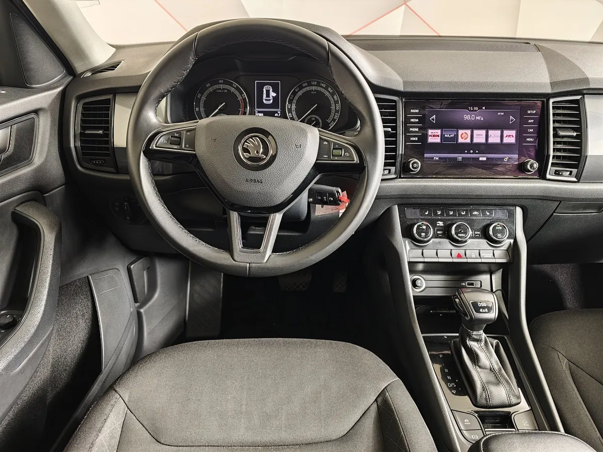 Skoda Kodiaq 1.4 TSI DSG 4X4 (150 л.с.) Белый в АВИЛОН. Слайд №20