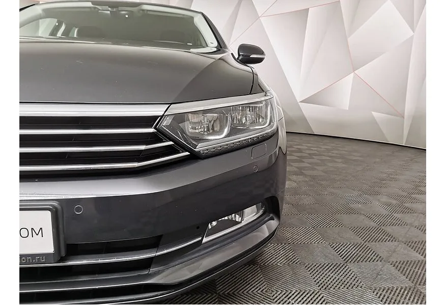 Volkswagen Passat 1.4 TSI BlueMotion DSG (150 л.с.) Trendline Серый в АВИЛОН. Слайд №10