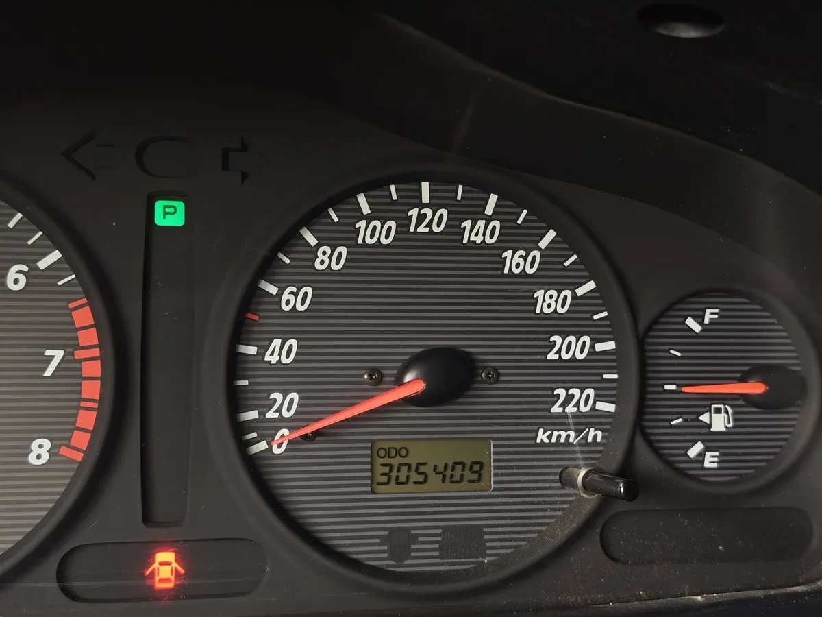 Hyundai Santa Fe 2.7 AT (173 л.с.) Серый в АВИЛОН. Слайд №16