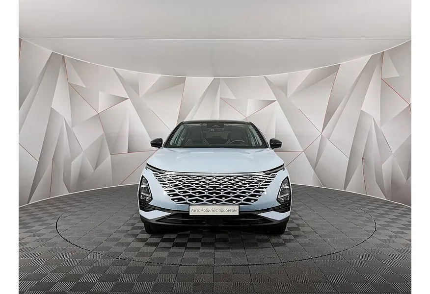 Omoda C5 1.5T CVT (147 л.с.) Ultimate (двухцветный, красные элементы экстерьера) Синий в АВИЛОН. Слайд №7