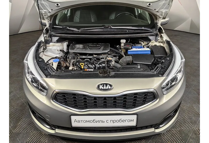 Kia Ceed 1.6 AT (130 л.с.) Comfort Серебристый в АВИЛОН. Слайд №11
