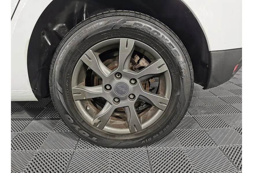 АВИЛОН - Renault Megane 1.6 MT (106 л.с.) Белый - slide 16