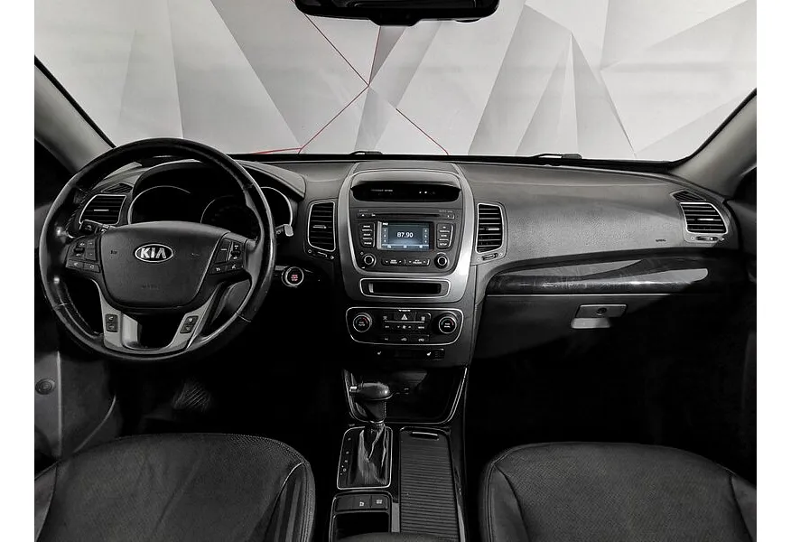 Kia Sorento 2.4 AT 4WD (175 л.с.) Premium Бежевый в АВИЛОН. Слайд №9