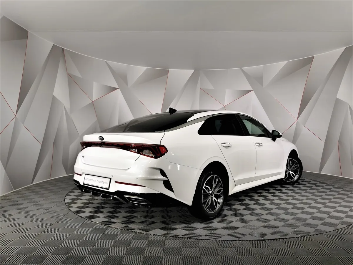 Kia K5 2.5 GDI AT 2WD (194 л.с.) Prestige Белый в АВИЛОН. Слайд №2
