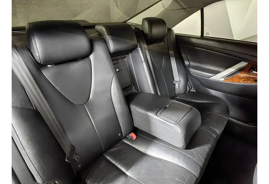 Toyota Camry 3.5 Dual VVT-i AT (277 л.с.) Черный в АВИЛОН. Слайд №15 Toyota Camry 3.5 Dual VVT-i AT (277 л.с.) Черный в АВИЛОН. Слайд №15