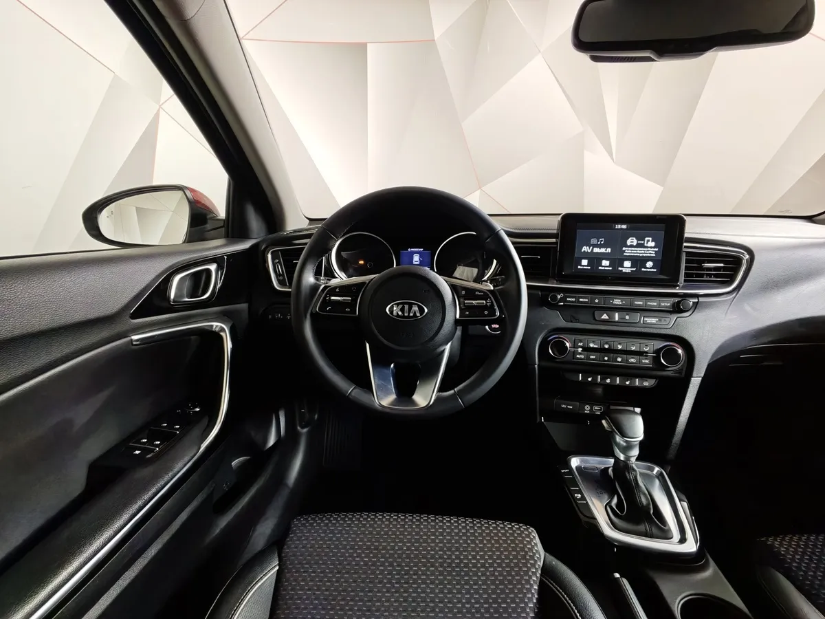 Kia Ceed 1.6 MPI AT (128 л.с.) Prestige Красный в АВИЛОН. Слайд №20