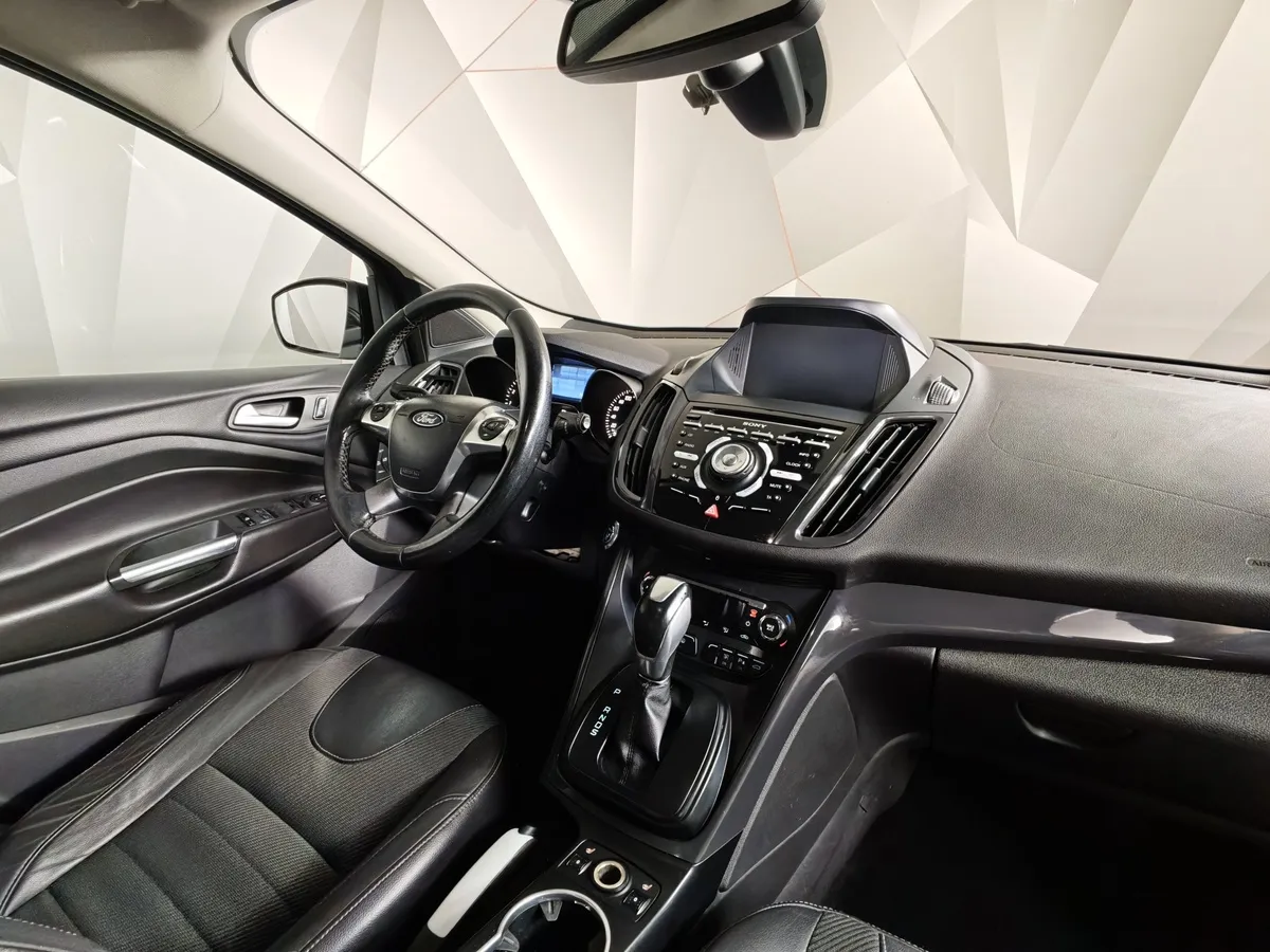 Ford Kuga 1.6 EcoBoost AT AWD (150 л.с.) Titanium Черный в АВИЛОН. Слайд №12