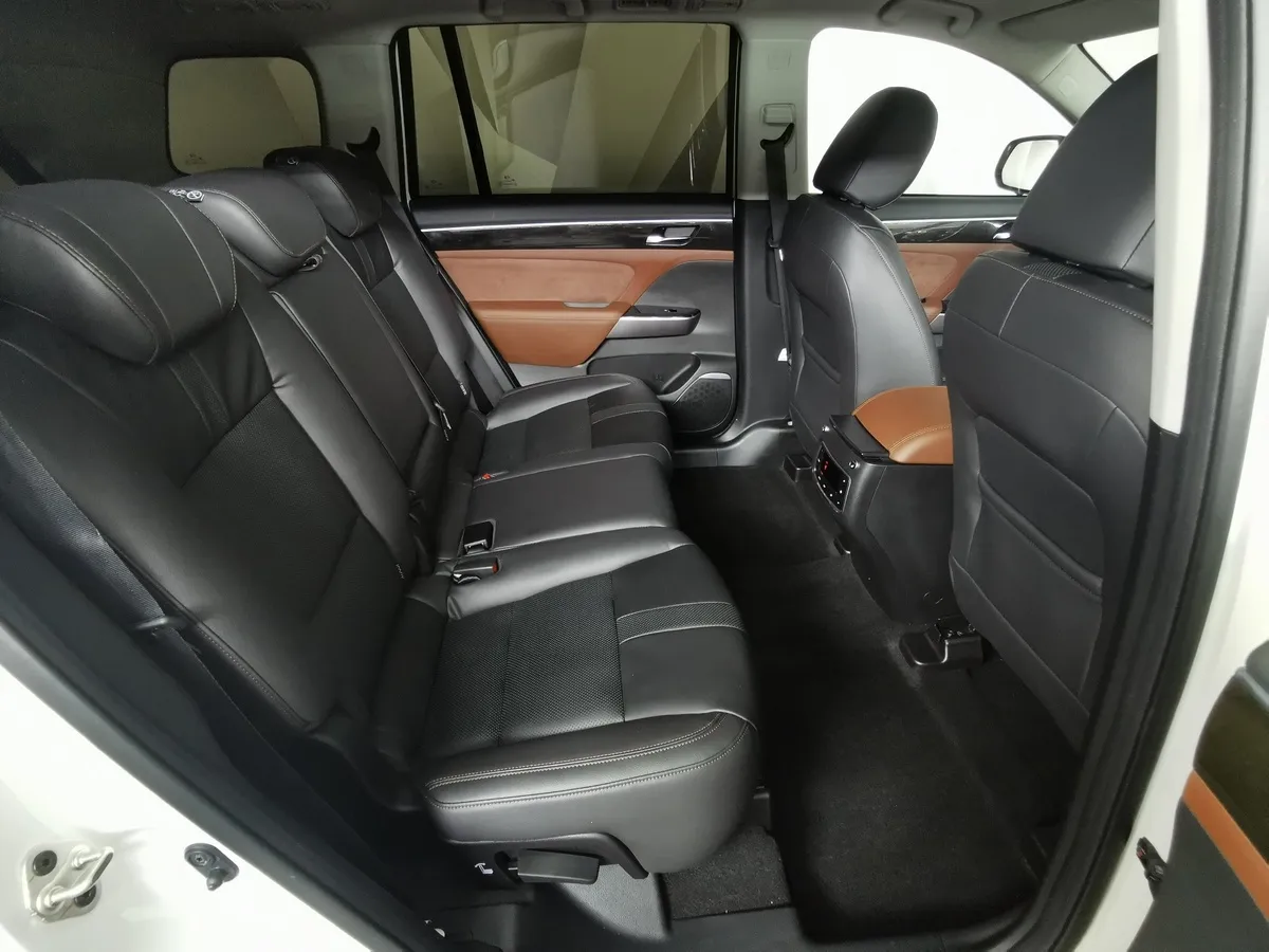 GAC GS8 2.0 AT 4WD (190 л.с.) GL Белый в АВИЛОН. Слайд №16