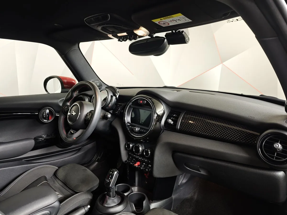 MINI Cooper 2.0 AT (231 л.с.) Зеленый в АВИЛОН. Слайд №13
