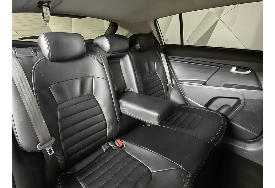 АВИЛОН - Kia Sportage 2.0 MT (150 л.с.) Белый - slide 13