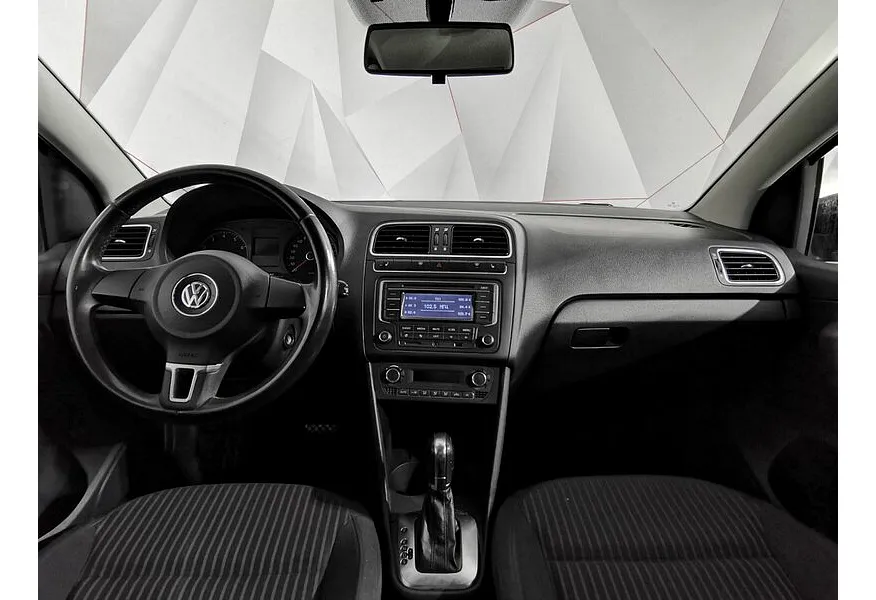 Volkswagen Polo 1.6 MPI AT (110 л.с.) Highline Синий в АВИЛОН. Слайд №14