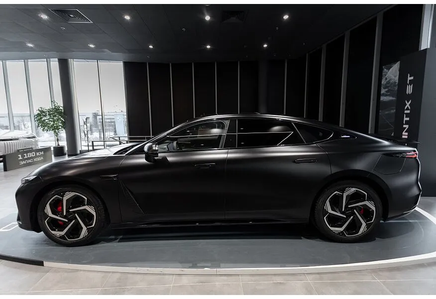 EXEED Exlantix ES 1.5 DHT 4WD (469 л.с.) REEV Sport Черный в АВИЛОН. Слайд №3
