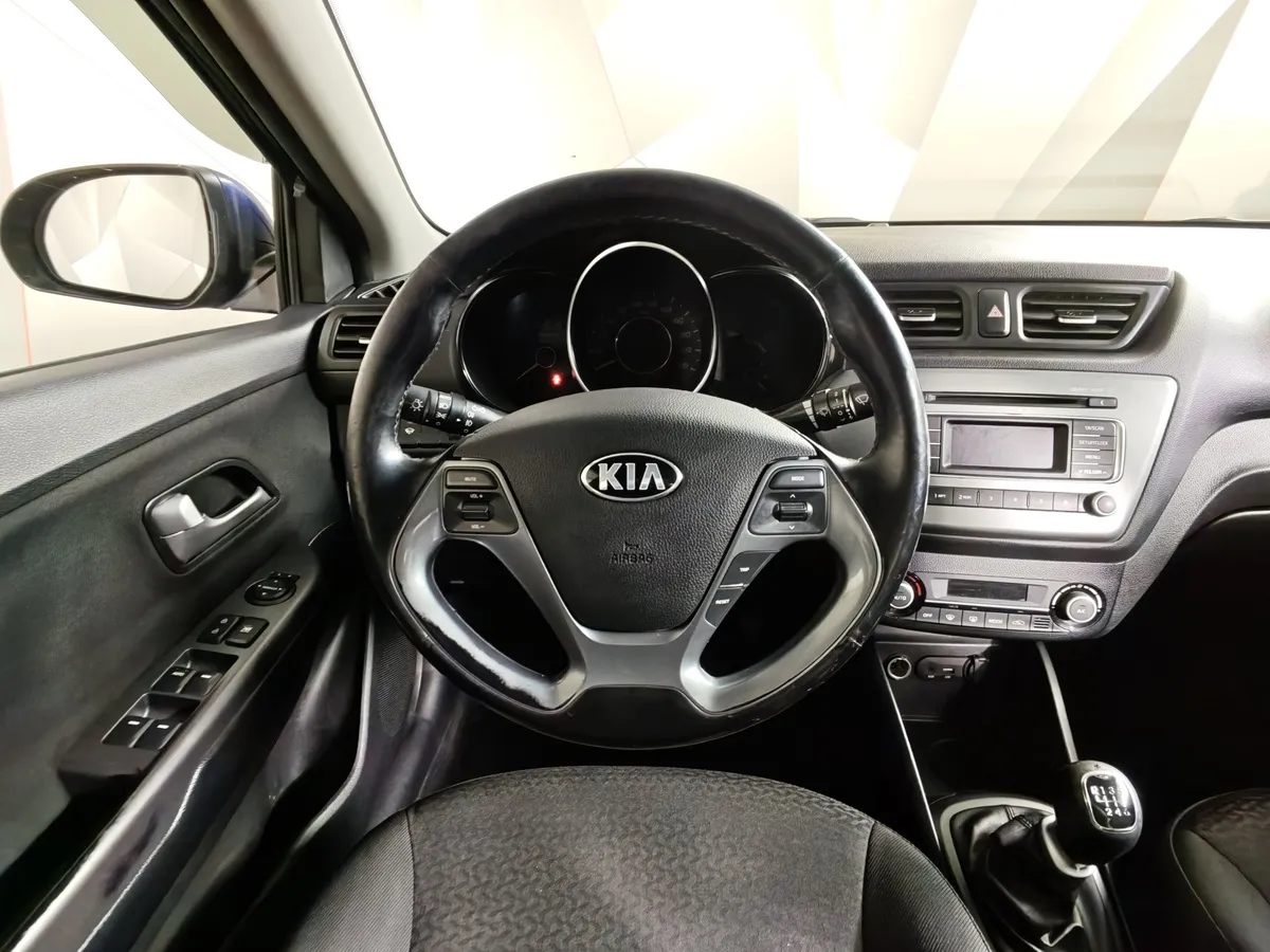Kia Rio 1.6 6MT (123 л.с.) Синий в АВИЛОН. Слайд №20