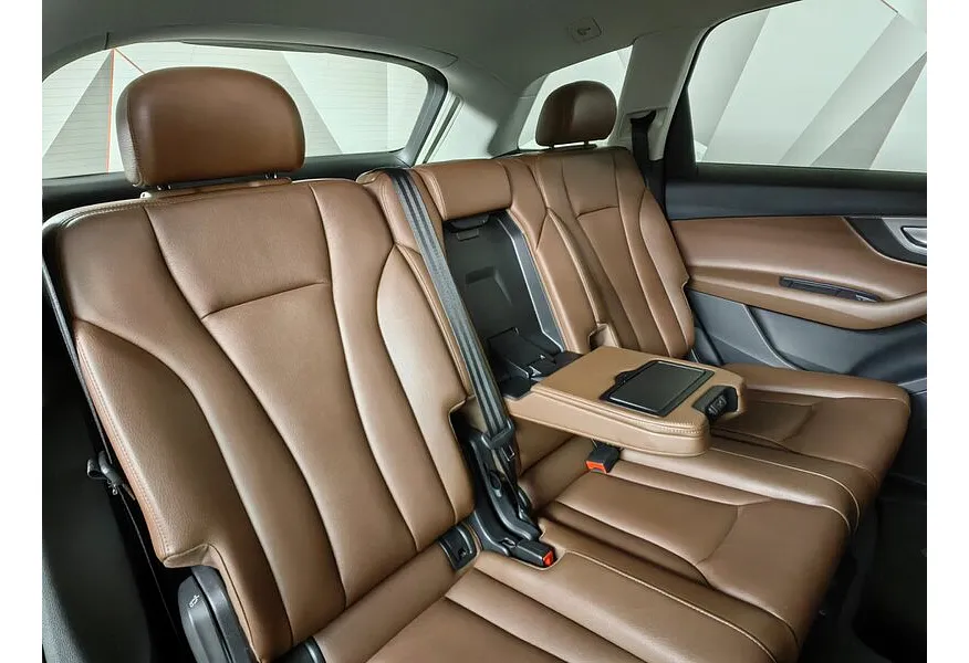 Audi Q7 3.0 TDI Tiptronic quattro (249 л.с.) Коричневый в АВИЛОН. Слайд №17