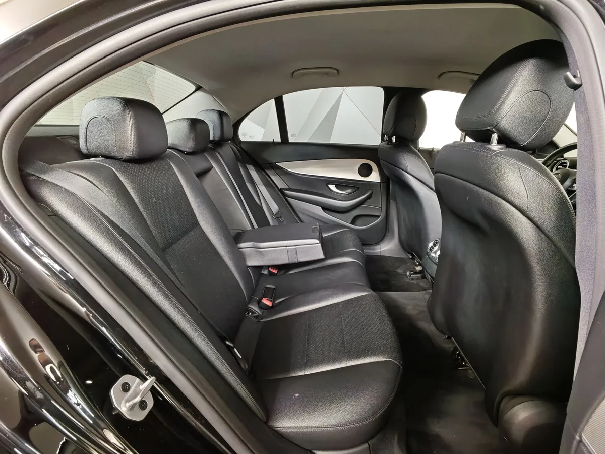 Mercedes-Benz E-Класс E 200 9G-TRONIC (197 л.с.) Черный в АВИЛОН. Слайд №15