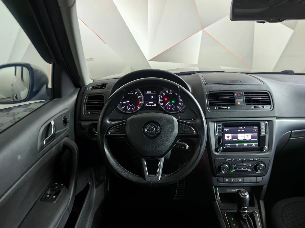 Skoda Yeti 1.8 TSI 4x4 DSG (152 л.с.) Серый в АВИЛОН. Слайд №19