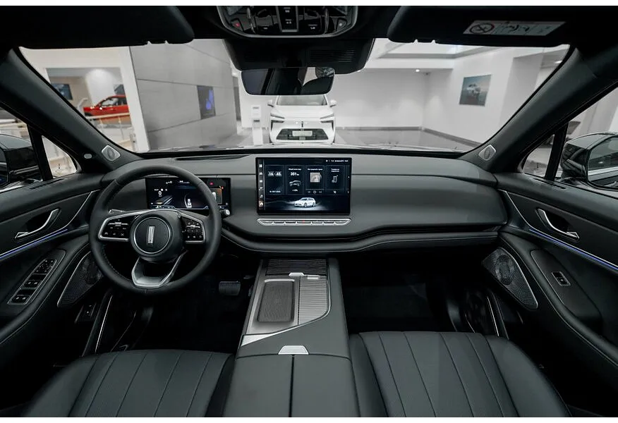 LIVE. Слайд №5