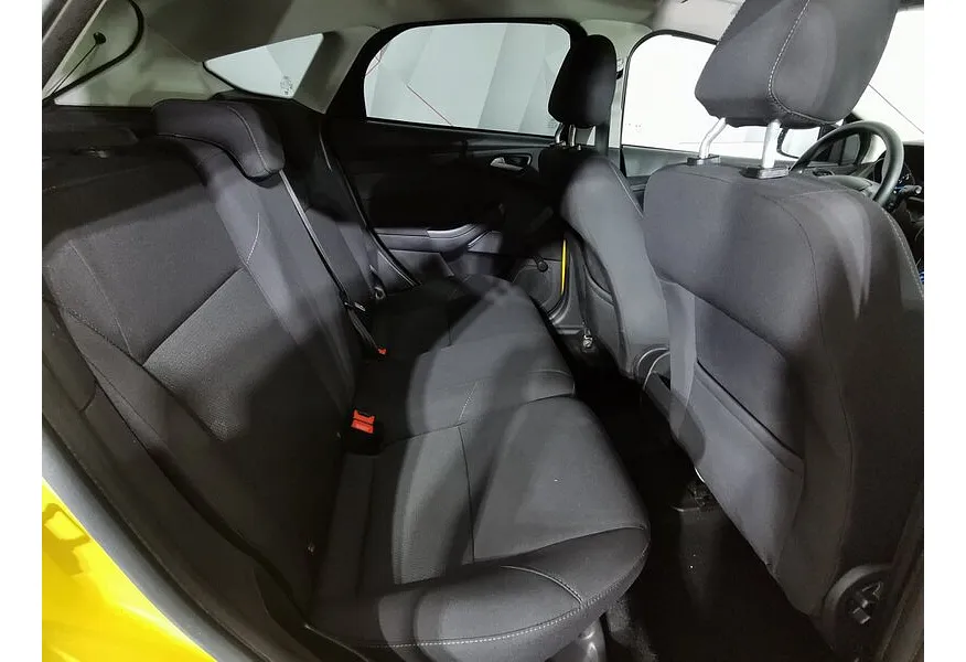 АВИЛОН - Ford Focus 1.6 PowerShift (105 л.с.) Trend Желтый - slide 8