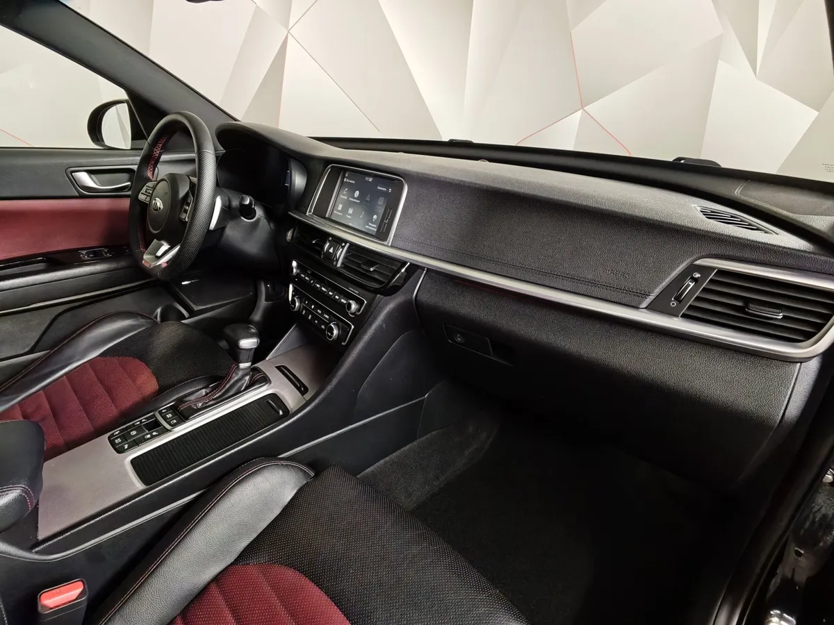 Kia Optima 2.0 T AT (245 л.с.) Черный в АВИЛОН. Слайд №13