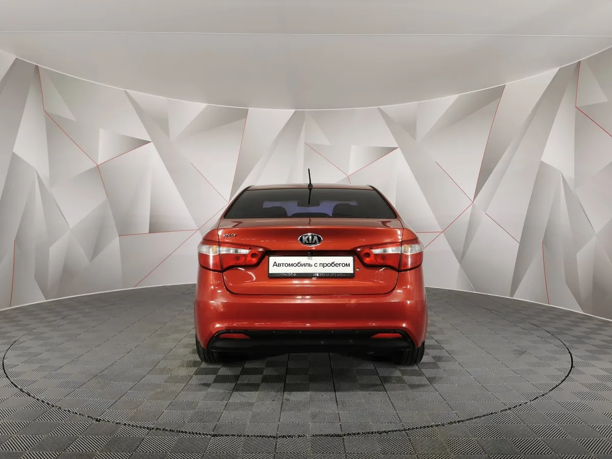 Kia Rio 1.6 MT (123 л.с.) Comfort Красный в АВИЛОН. Слайд №8