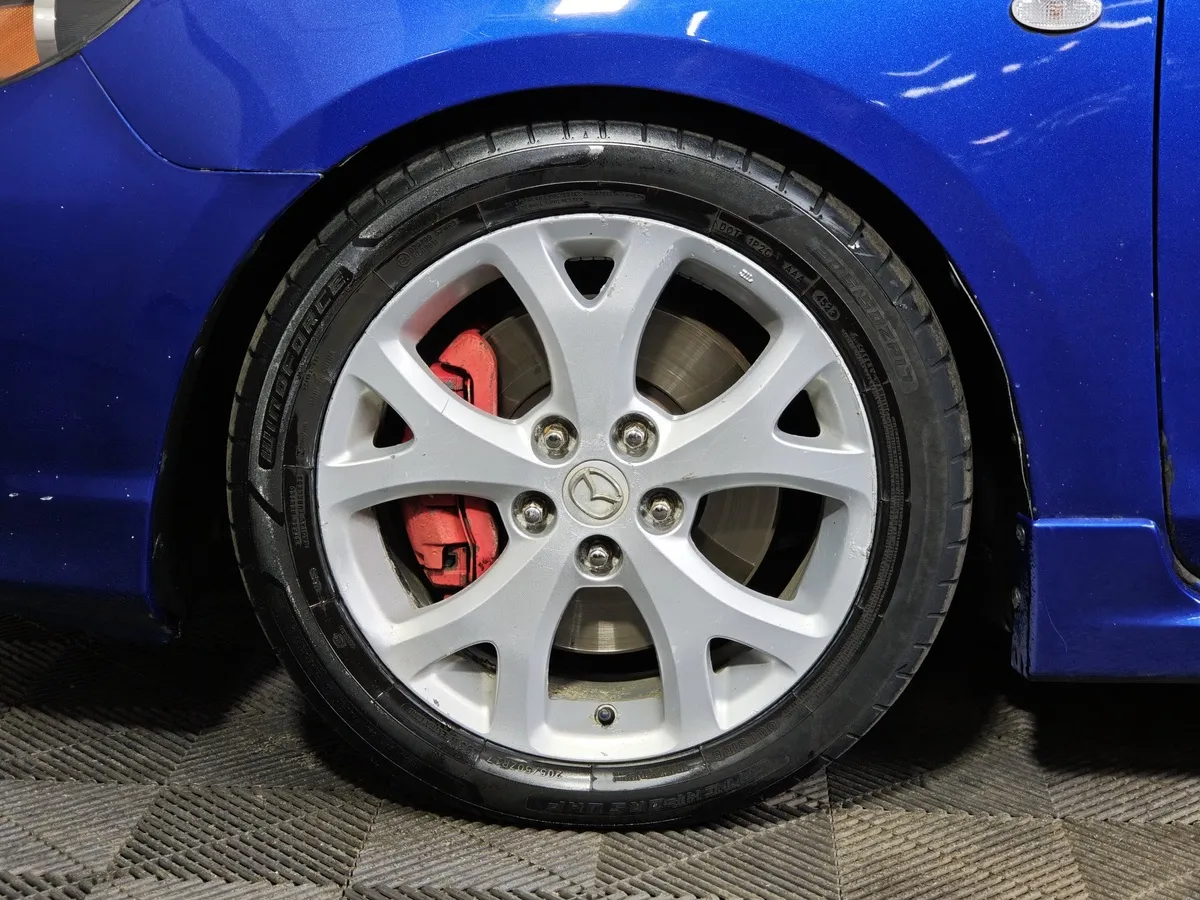 Mazda 3 2.0 AT (150 л.с.) Синий в АВИЛОН. Слайд №9