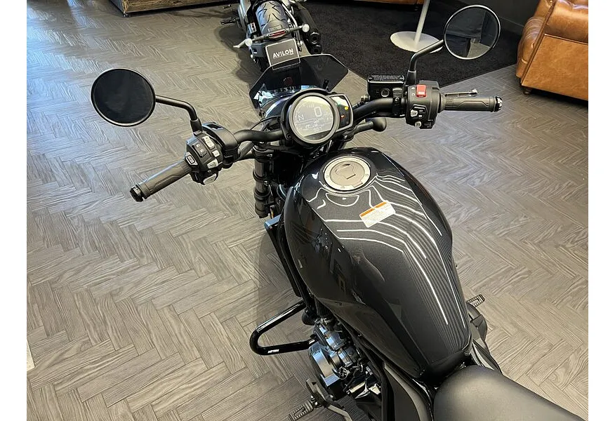 Honda Rebel 1100 1082 см³ (87 л.с.) (87) 1082 Серый в АВИЛОН. Слайд №2