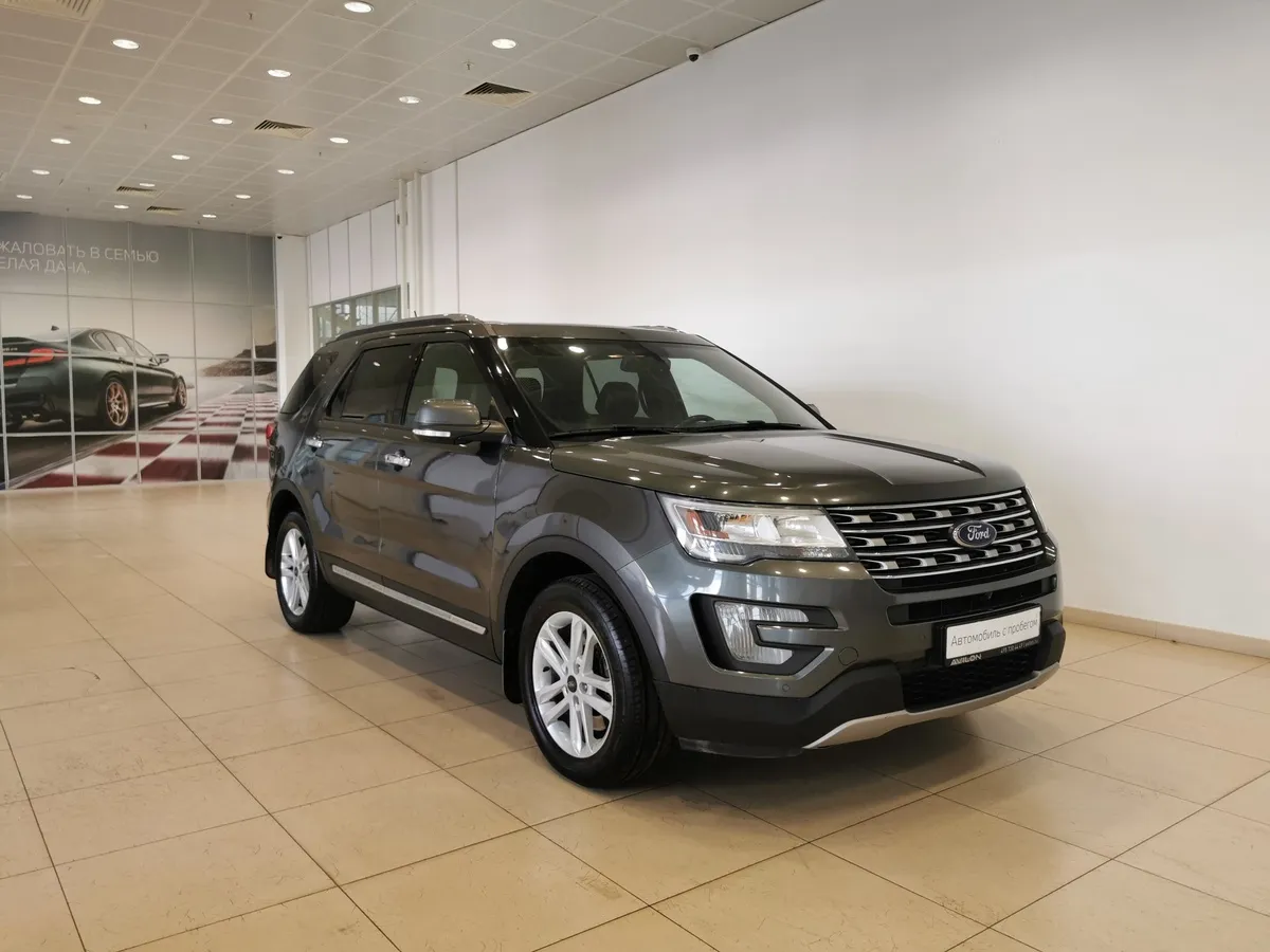 Ford Explorer 3.5 SelectShift 4WD (249 л.с.) Limited Plus Серый в АВИЛОН. Слайд №3