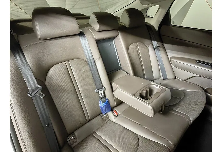 Kia Optima 2.4 GDI AT (188 л.с.) Luxe Белый в АВИЛОН. Слайд №17