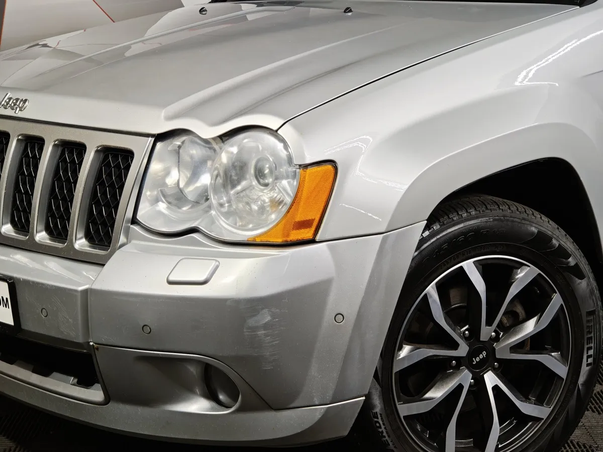 Jeep Grand Cherokee 3.0 CRD AT 4WD (218 л.с.) Серебристый в АВИЛОН. Слайд №10