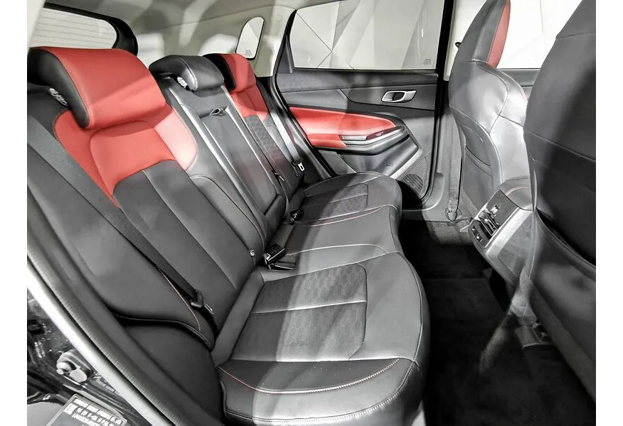 АВИЛОН - Changan UNI-S 1.5T 7DCT 2WD (181 л.с.) Tech Черный - slide 13