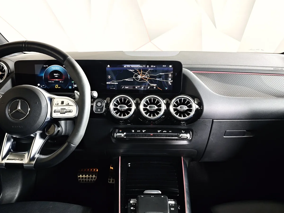 Mercedes-Benz GLA AMG 45 4MATIC (421 л.с.) S Черный в АВИЛОН. Слайд №14