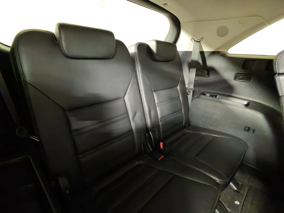 Kia Sorento 3.5 AT AWD (249 л.с.) Prestige Белый в АВИЛОН. Слайд №23