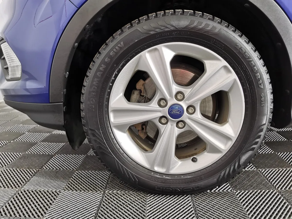 Ford Kuga 2.5 AT (150 л.с.) Trend Синий в АВИЛОН. Слайд №9