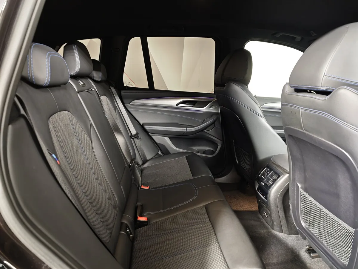 BMW X3 xDrive20i AT (184 л.с.) M Sport Серый в АВИЛОН. Слайд №14