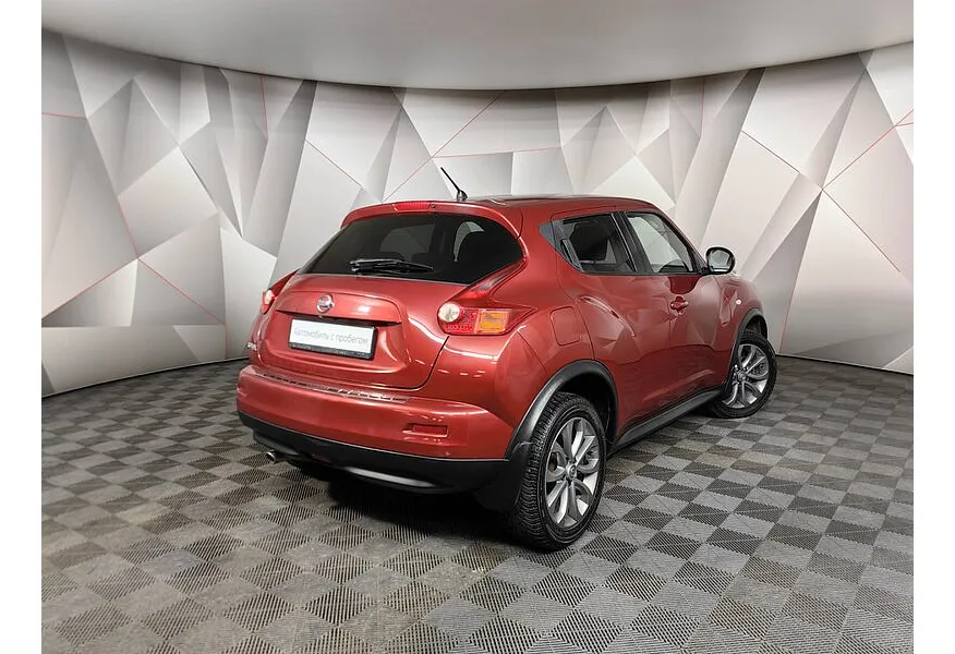 Nissan Juke 1.6 CVT (117 л.с.) Красный в АВИЛОН. Слайд №2