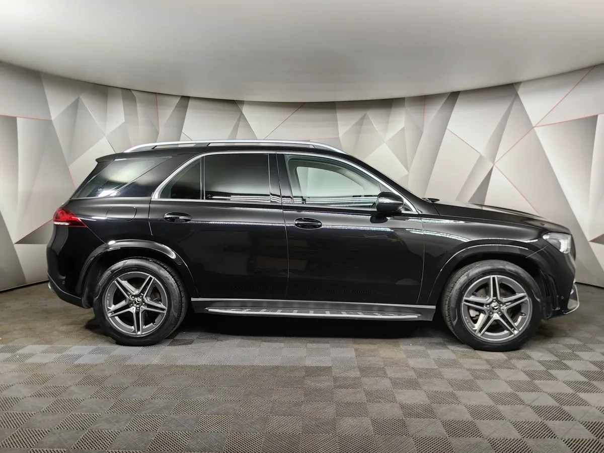 Mercedes-Benz GLE 300 d 4MATIC 9G-TRONIC (245 л.с.) Sport (Локальная сборка) Черный в АВИЛОН. Слайд №6