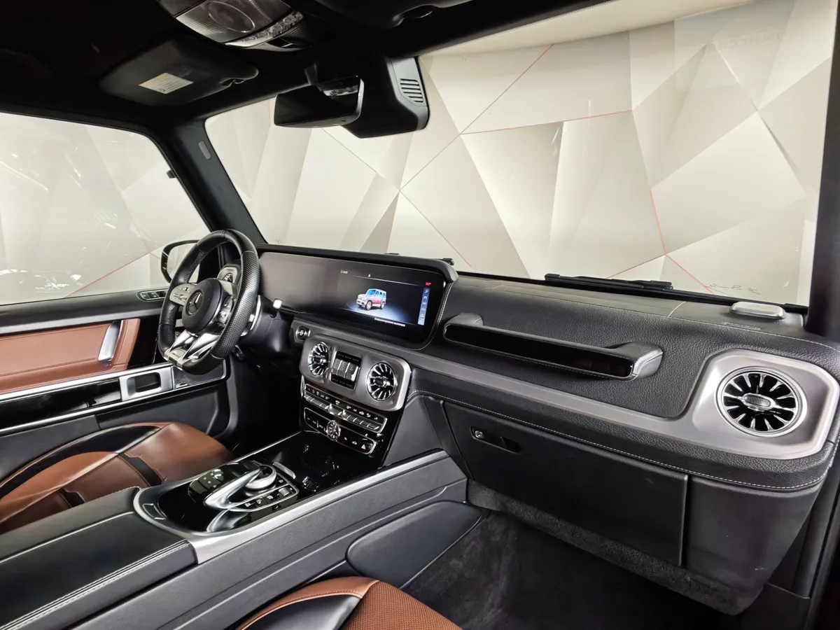 Mercedes-Benz G-Класс G 63 AMG Speedshift 4Matic (585 л.с.) Черный в АВИЛОН. Слайд №13