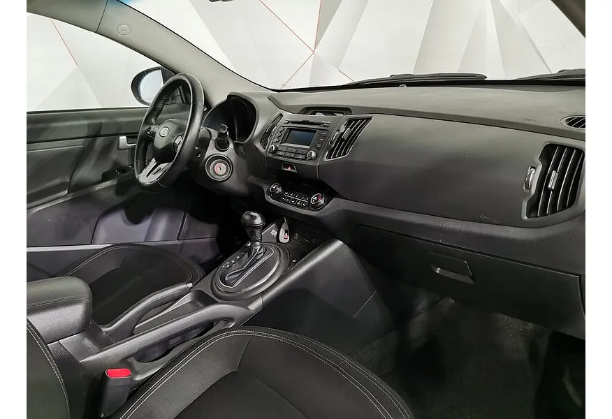 Kia Sportage 2.0 AT 4WD (150 л.с.) Luxe Серый в АВИЛОН. Слайд №13